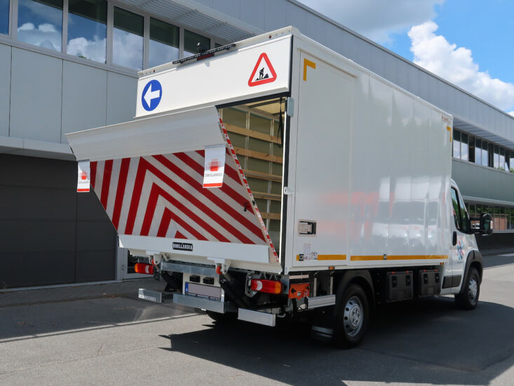 Dhollandia Tailgates Liftgates CANVEC