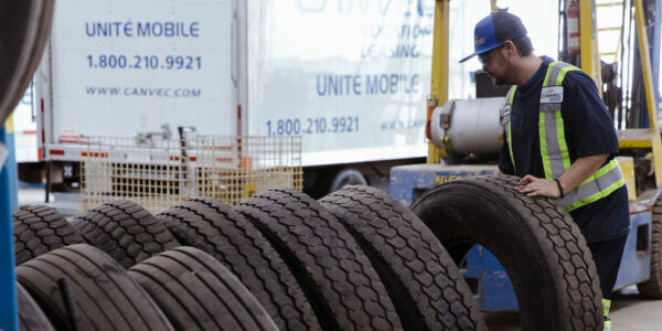 Semi Truck Tire Roadside Service - Ontario&Quebec | Canvec