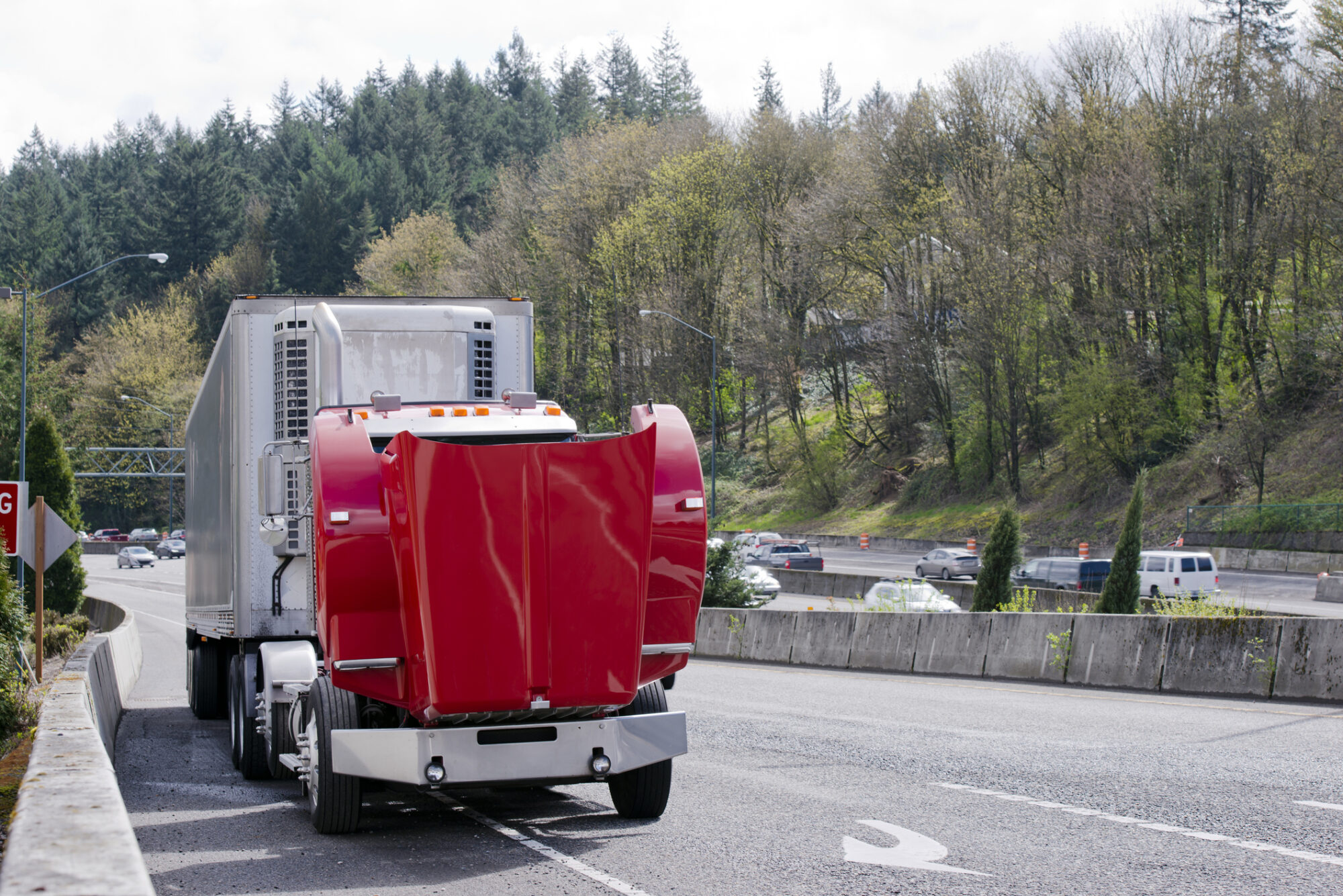 Quels sont les Avantages des Camions à Remorques Fermées?